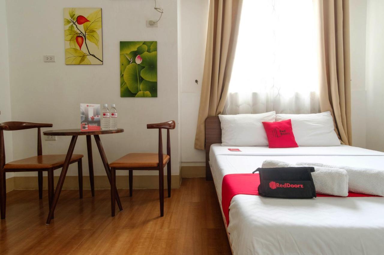 Reddoorz Near V Mapa Station Hotel Manila Exterior foto